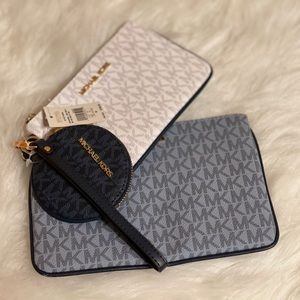 COPY - COPY - MK Trio Pouch wallet Blue color